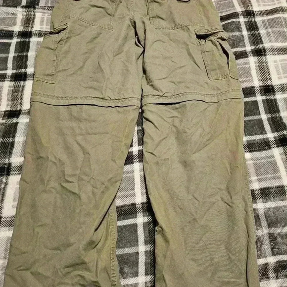 Vintage Faded Glory 36x32 army green cargo pants/shorts - Picture 3 of 8